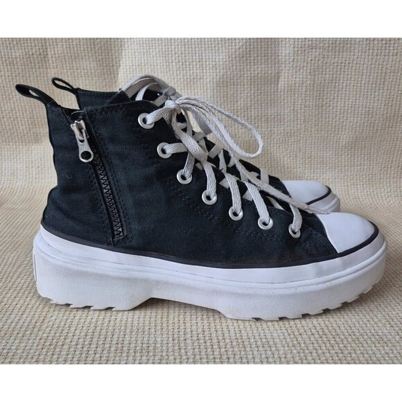 Youth Black & White Chuck Taylor All Star Lugged Heel Platform Sneaker Size 6 - Picture 4 of 11